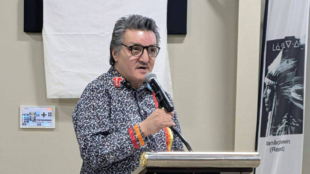 Ken Mackinaw: Ανάκτηση της ζωής μέσω του πολιτισμού, της κοινότητας και της πνευματικότητας – Ponoka News